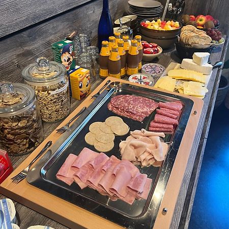 'T Ponton Bed & Breakfast Nieuwpoort Eksteriør bilde